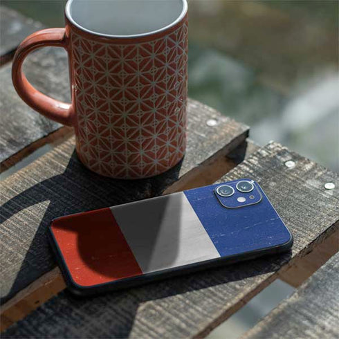 French Flag Distressed iPhone 11 Skin